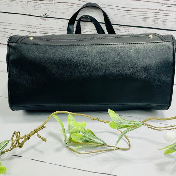 JUICY COUTURE Black Satchel Style Purse with Lock and Key - Picture 6 of 13